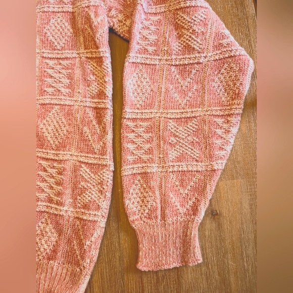 VINTAGE ROYAL NORTH MILLS OUTFITTERS Sweater Pink & White 100% Cotton si… - Picture 5 of 11